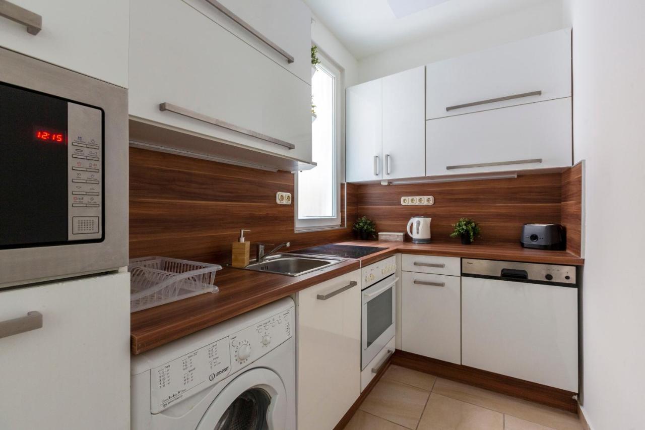 Deluxe Cozy Home In The Heart Of Budapest Exterior photo